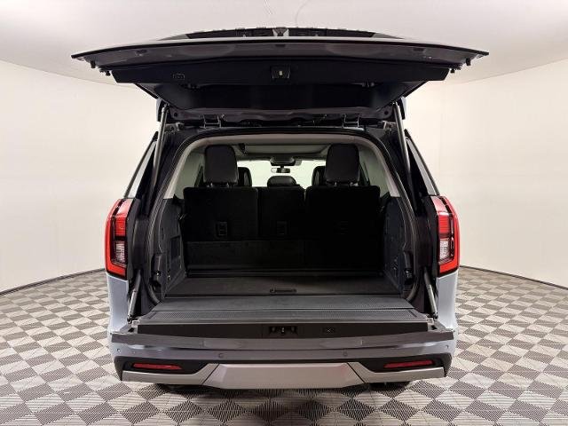New 2026 Glacier Gray Metallic Tri-Coat Ford Platinum® image 52
