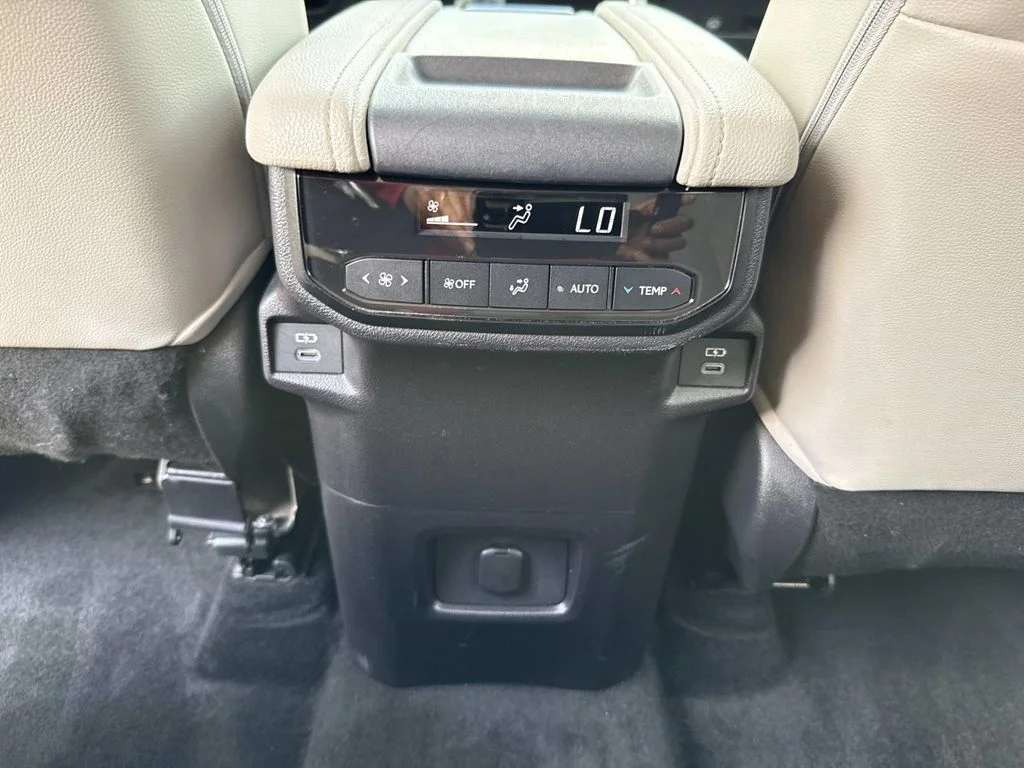 Used 2025 Silver Toyota XLE image 20