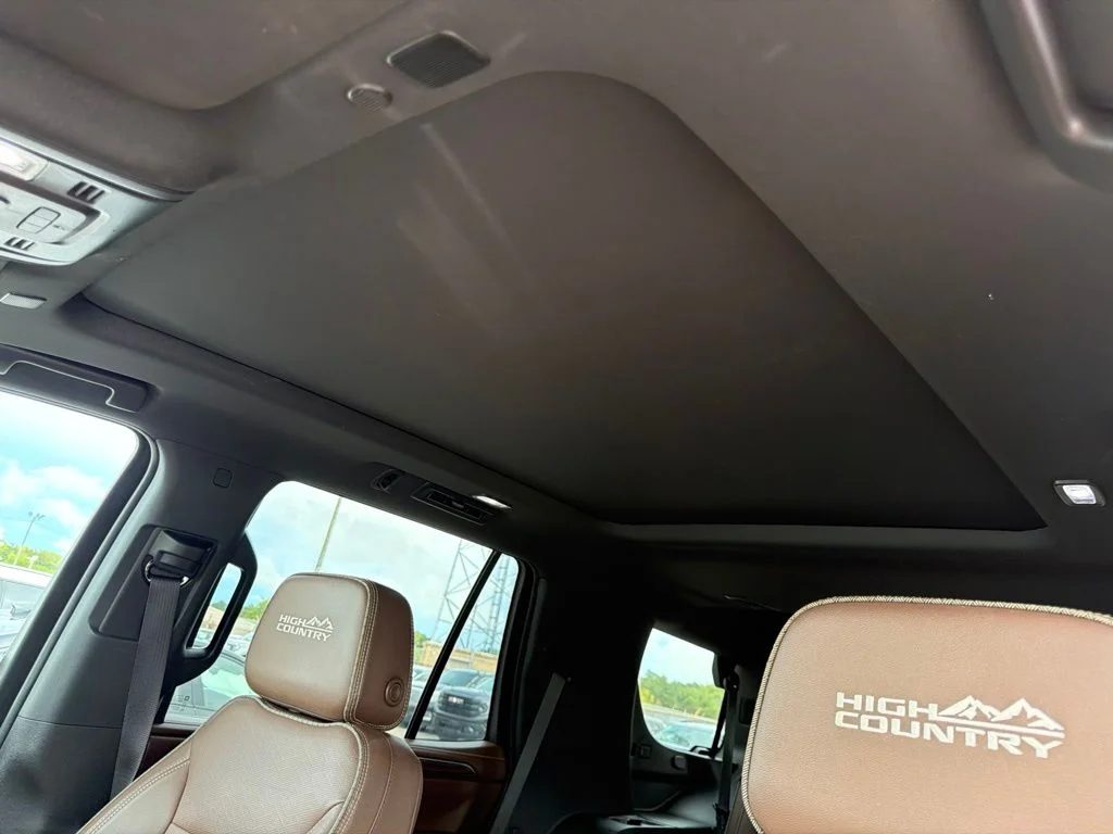 Used 2023 Blue Chevrolet High Country image 20