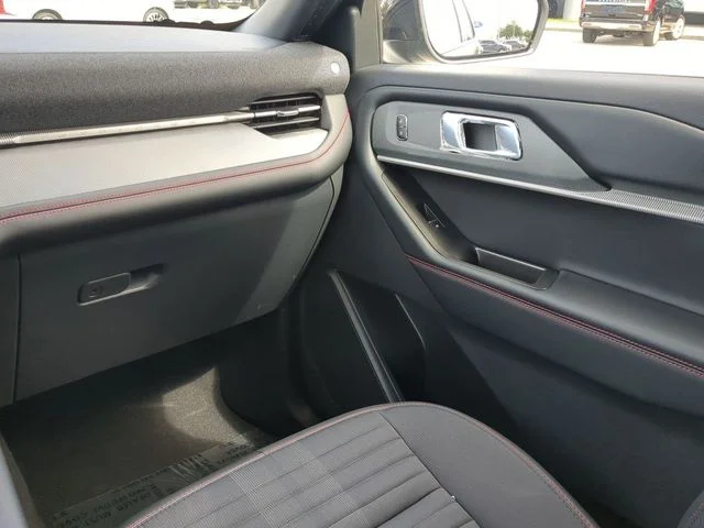 New 2026 Carbonized Gray Metallic Ford ST-Line image 19