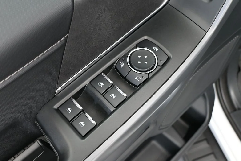 2025 Ford F-150 XLT - Photo 21