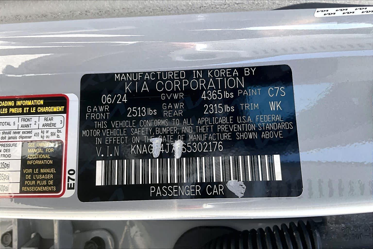Used 2025 Wolf Gray Kia GT-Line image 36