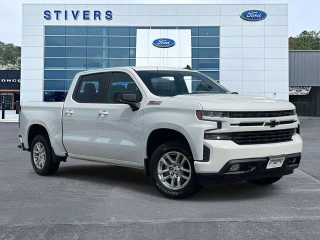 2020 Chevrolet Silverado 1500 RST 4X4 Crew Cab Short Box's photo