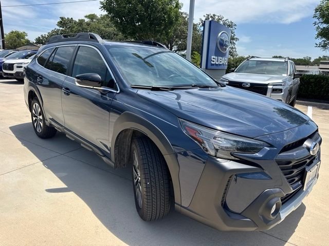 2023 Subaru Outback Limited's photo