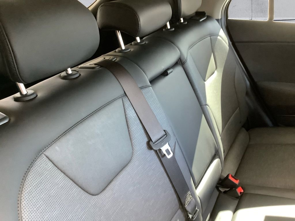 2025 Kia Niro Wave - Photo 16