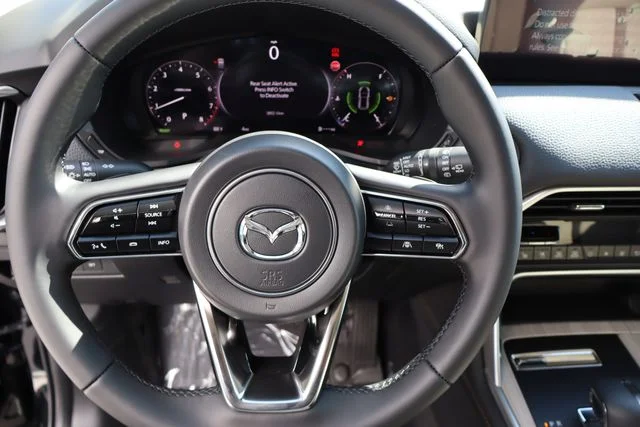 2026 Mazda CX-90 Premium Package - Photo 18