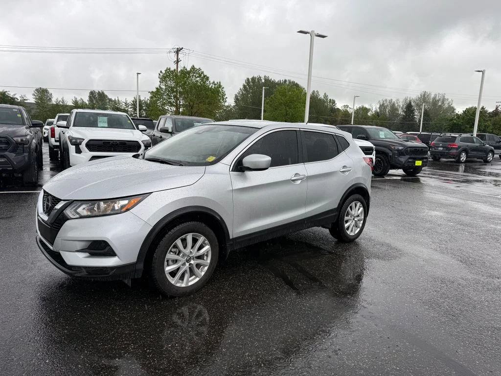 2022 Nissan Rogue Sport S AWD's photo