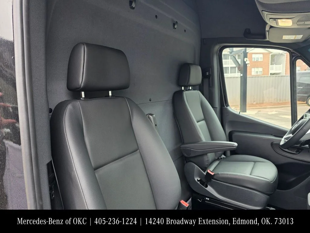 Used 2024 Black Mercedes-Benz Cargo 170 WB image 13