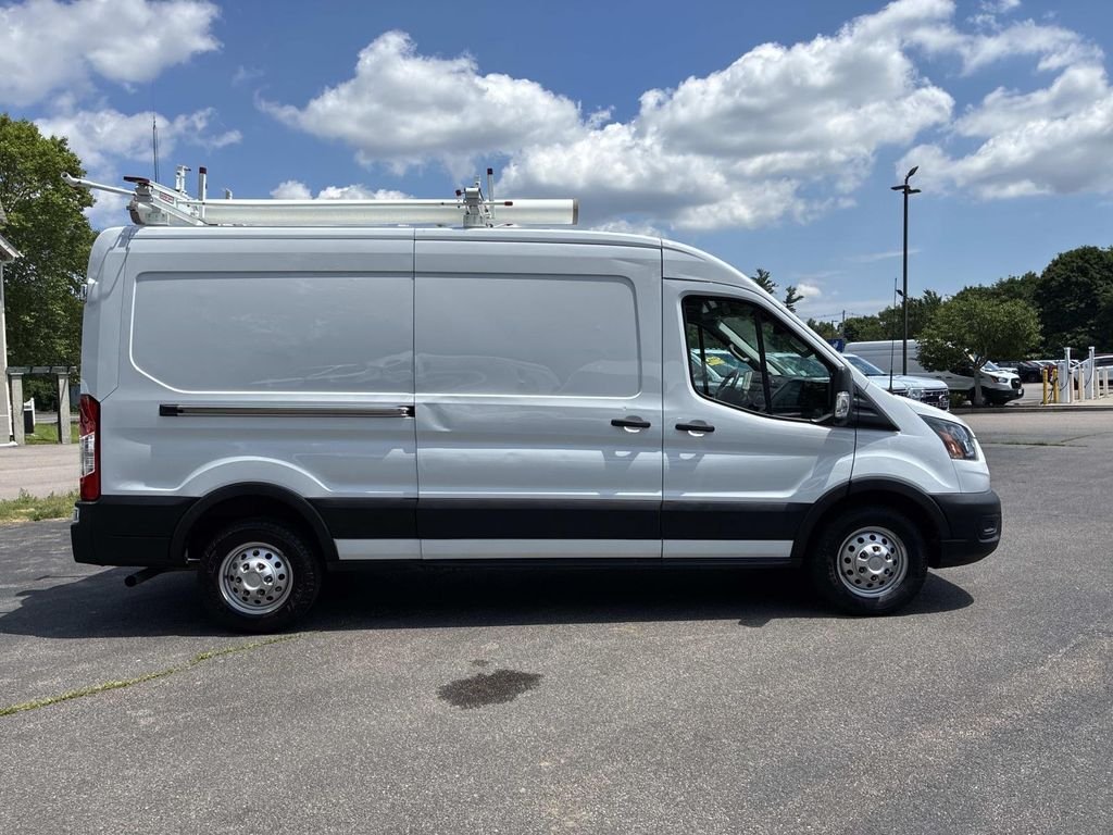Used 2023 White Ford Base image 8