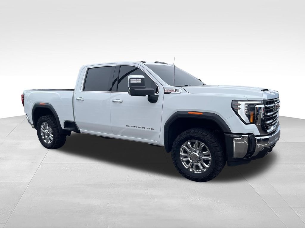 Used 2025 White GMC SLT image 6