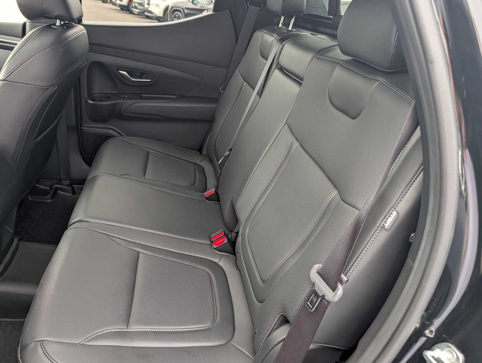 Used 2024 Phantom Black Hyundai XRT image 14