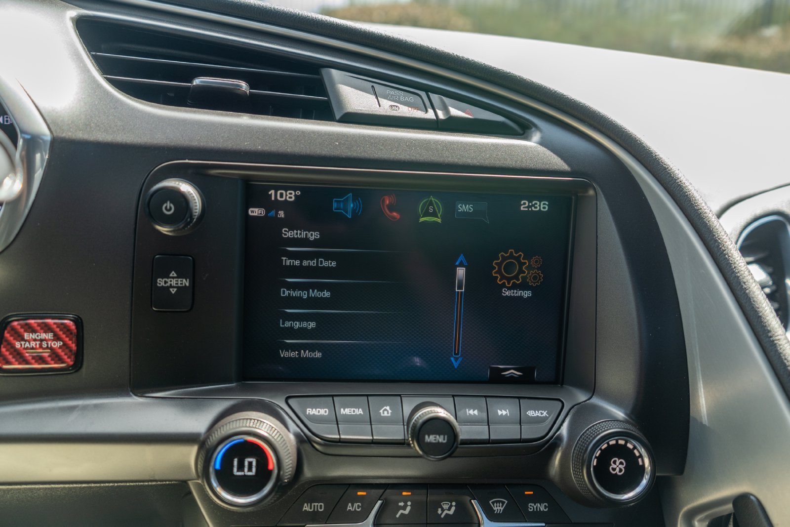 Used 2019 Black Chevrolet Stingray image 23
