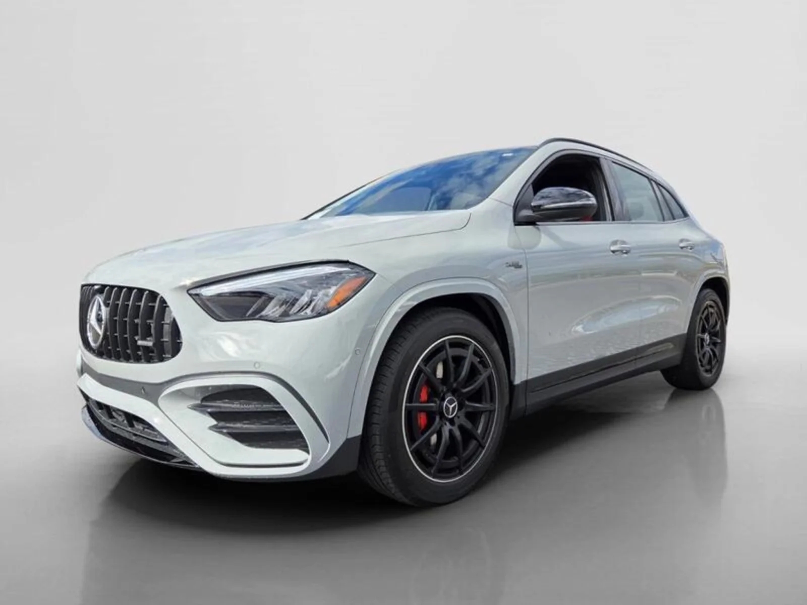 Certified Used 2026 MANUFAKTUR Alpine Grey Mercedes-Benz AMG® GLA 35 image 8