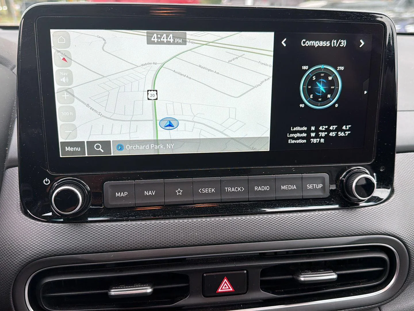 Used 2023 Cyber Silver Hyundai Limited image 13