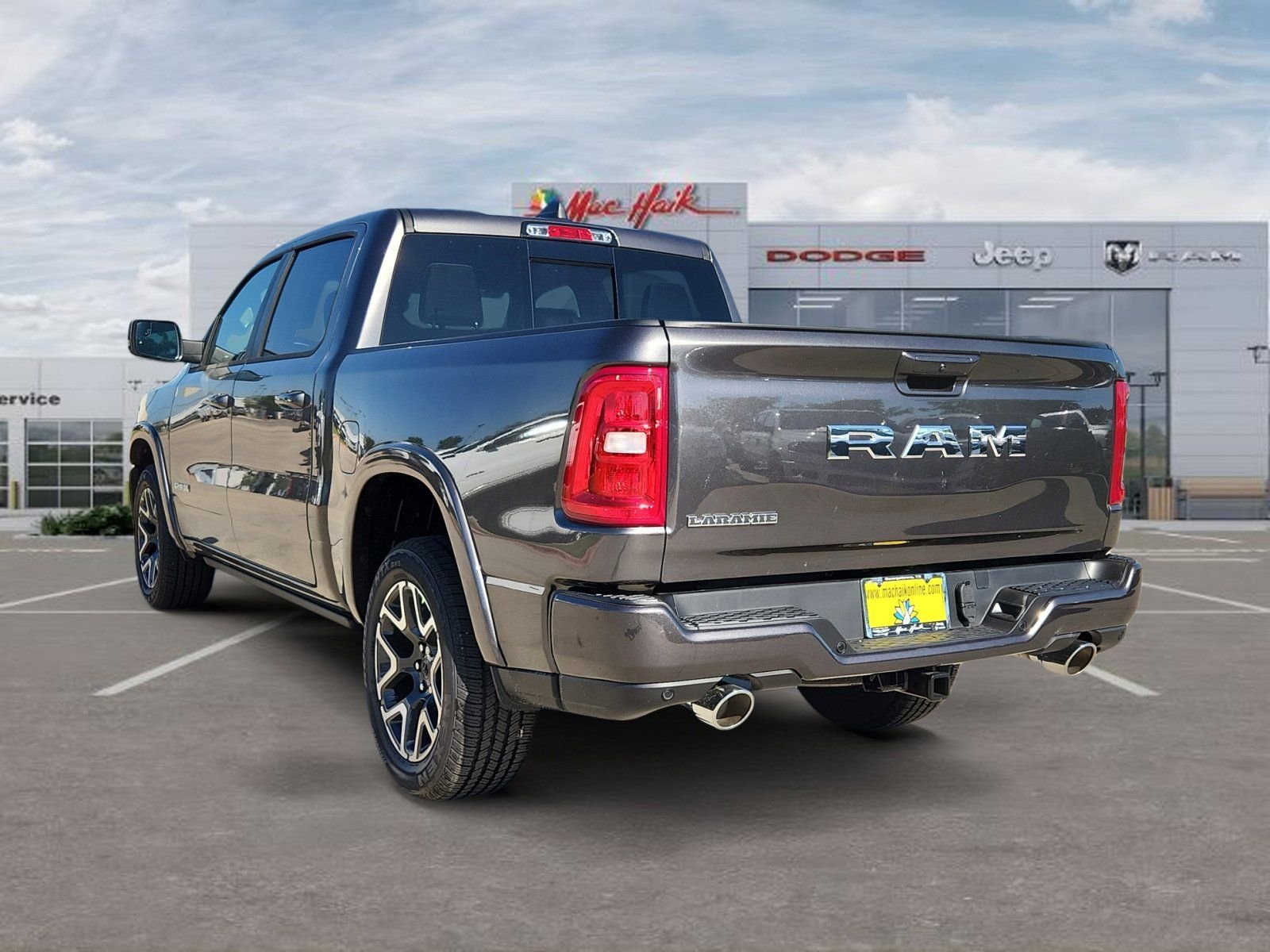 New 2026 Granite Crystal Metallic Clear-Coat Exterior Paint RAM Laramie image 3