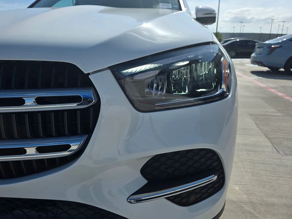 Certified Used 2025 White Mercedes-Benz GLE 450e image 7