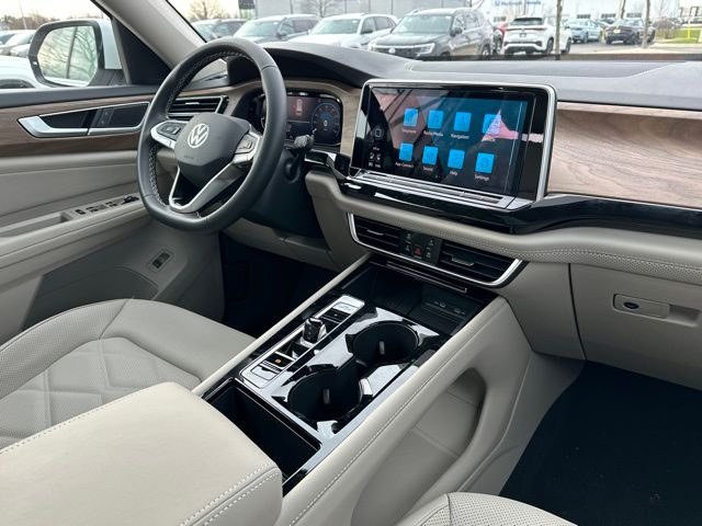 2026 Volkswagen Atlas SE w/Tech - Photo 33