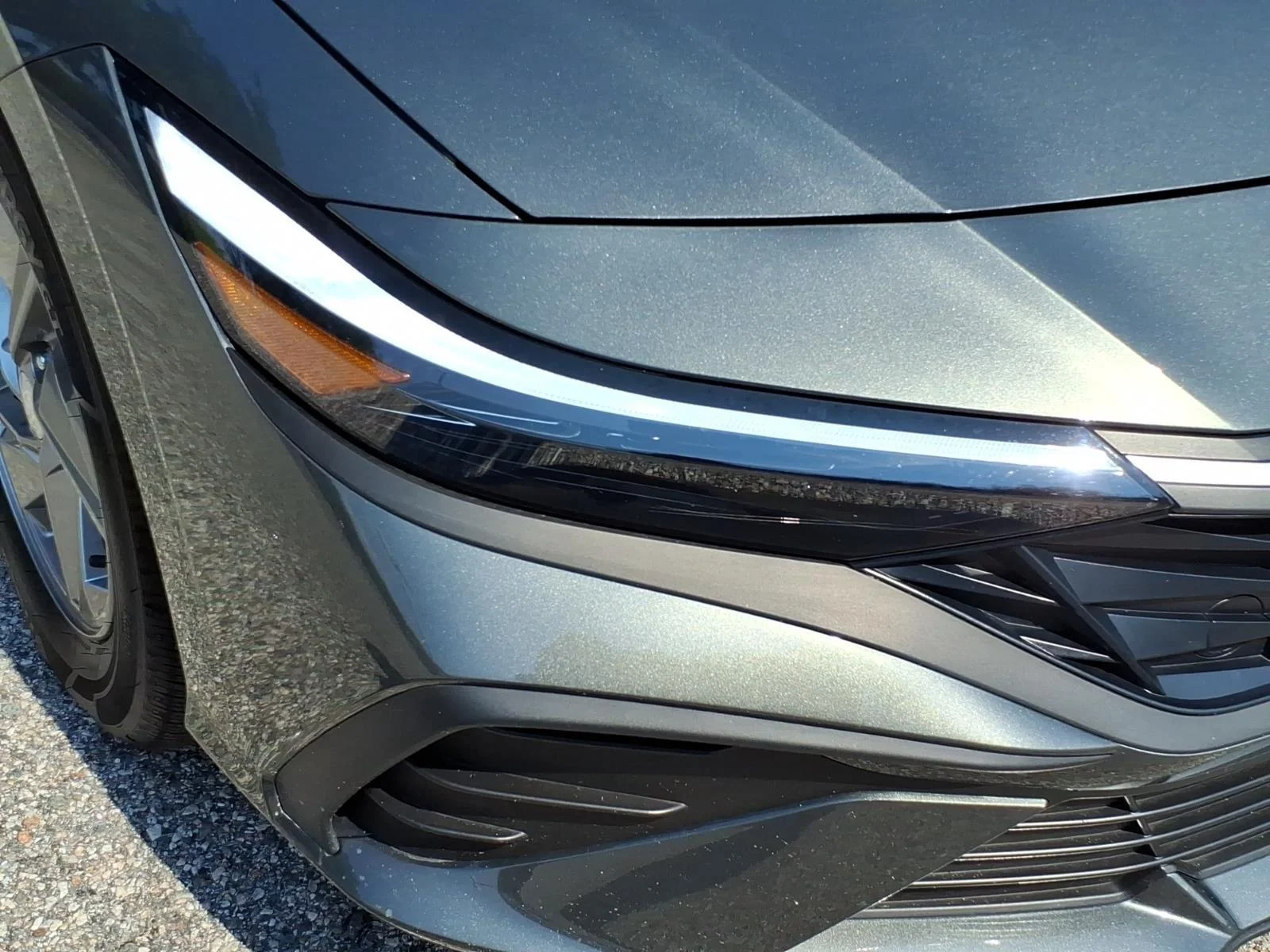 Certified Used 2025 Amazon Gray Hyundai SE image 6