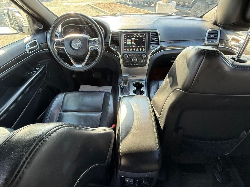Used 2018 White Jeep Limited image 24