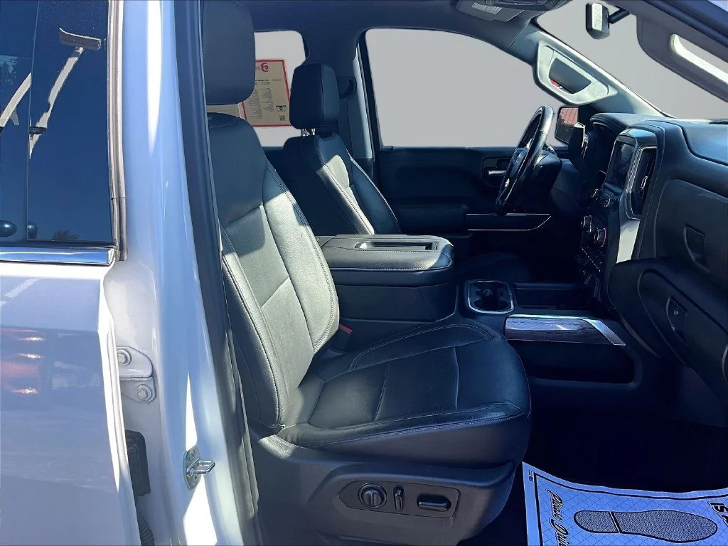 Used 2020 White Chevrolet LTZ image 8