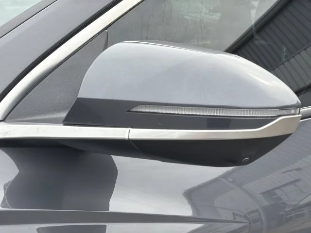 Used 2025 Gray Hyundai Limited image 45