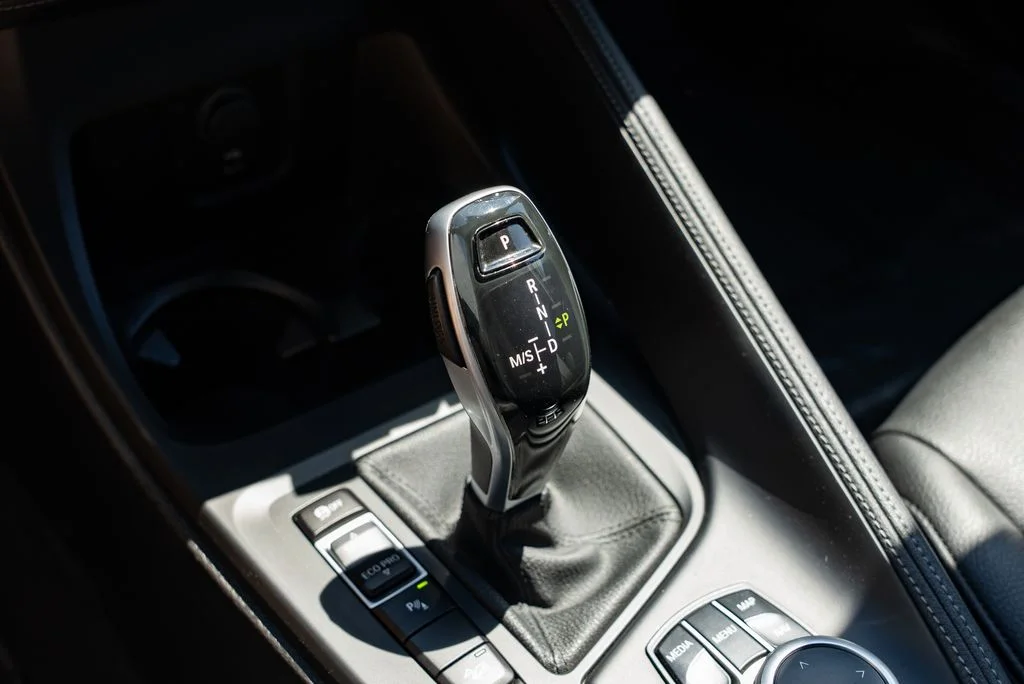 Used 2021 Black BMW xDrive28i image 21
