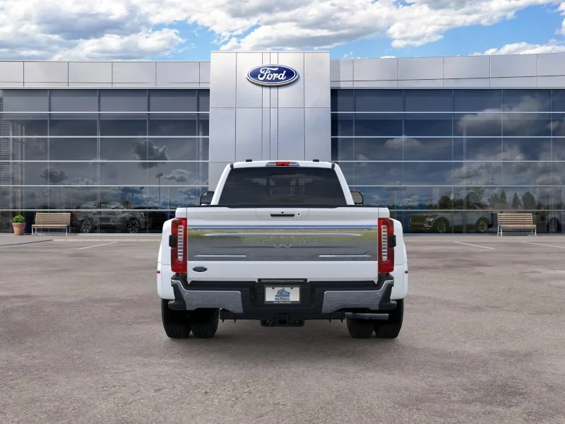 New 2026 Star White Metallic Tri-Coat Ford King Ranch image 30