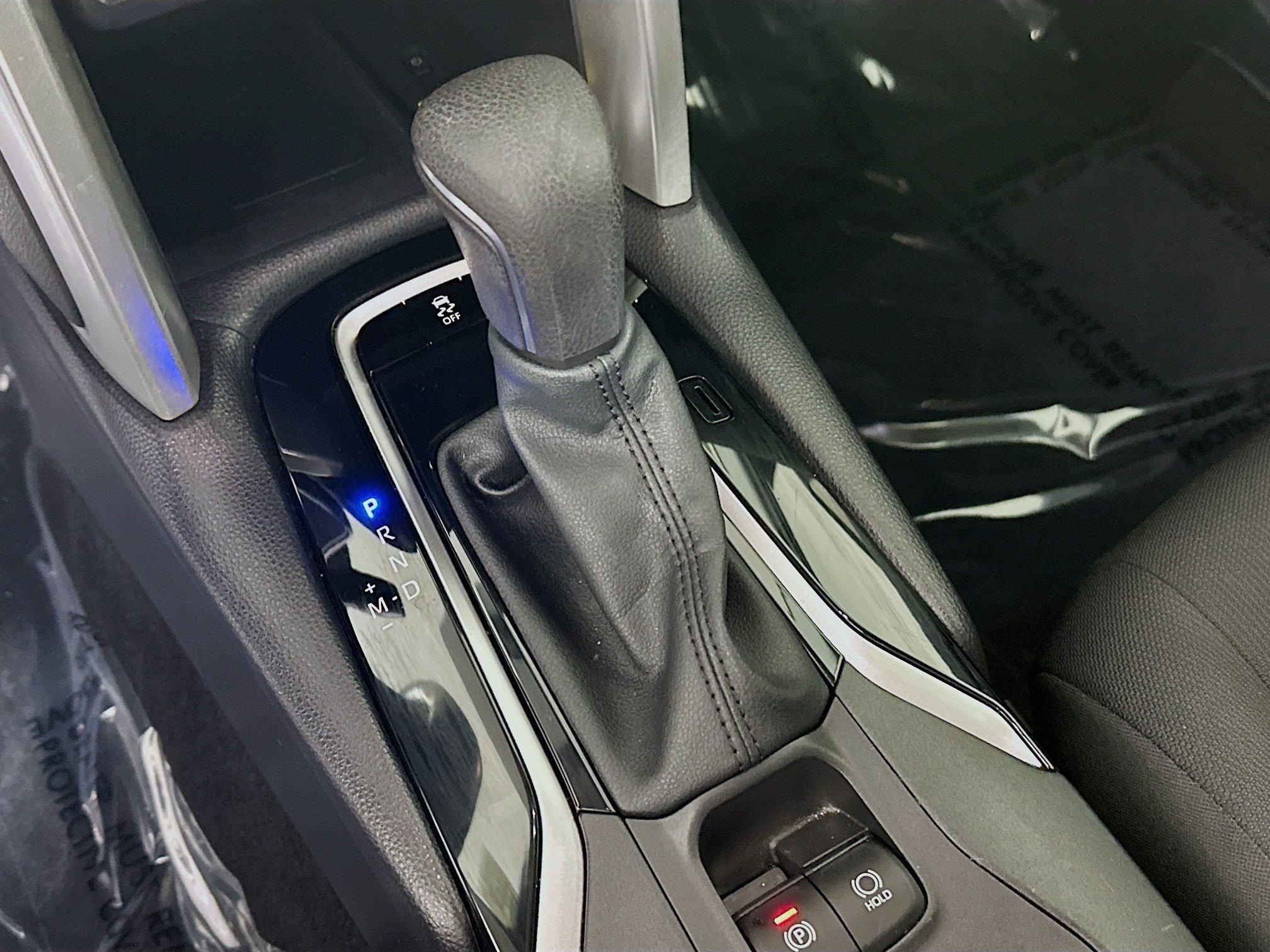 Used 2022 Celestite Toyota LE image 20