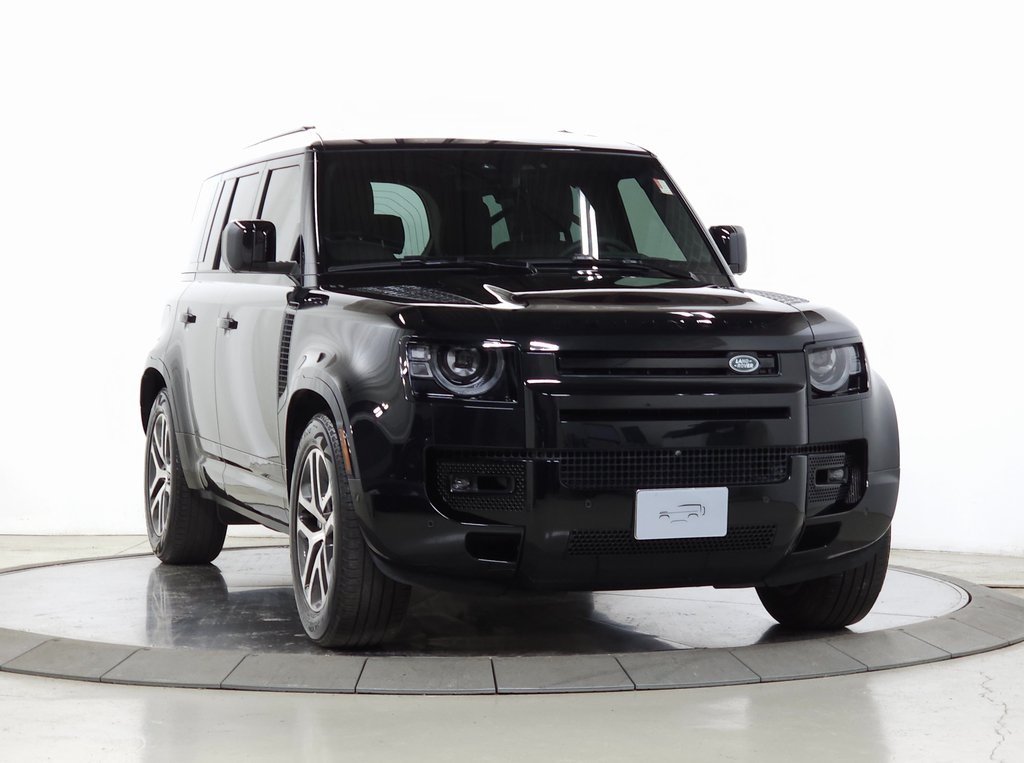 2025 LAND ROVER DEFENDER - Image 9