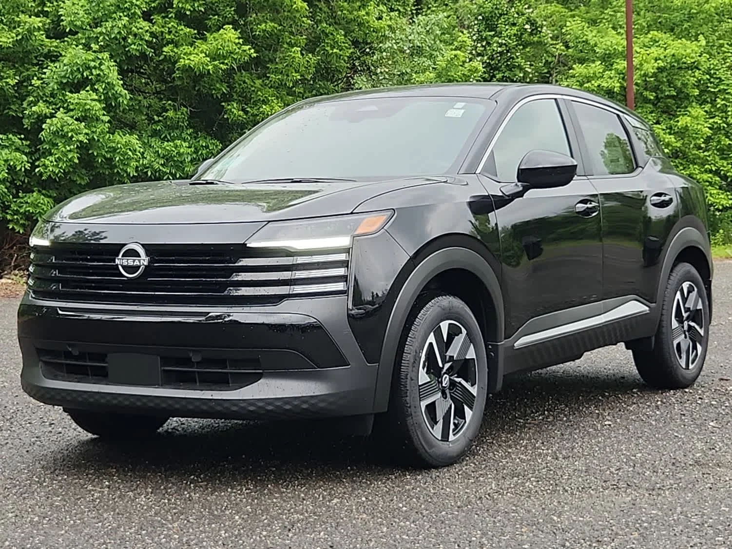 2025 Nissan Kicks 2.0 SV AWD's photo