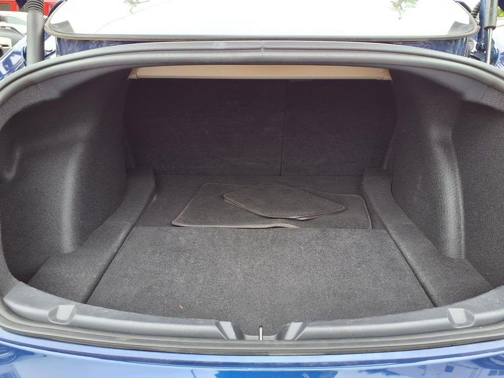 Used 2023  Tesla SR Plus image 15