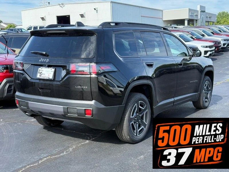 New 2026 Diamond Black Crystal Pearlcoat Jeep Limited image 3