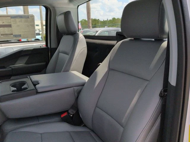 New 2026 Oxford White Ford F-250® XL image 15