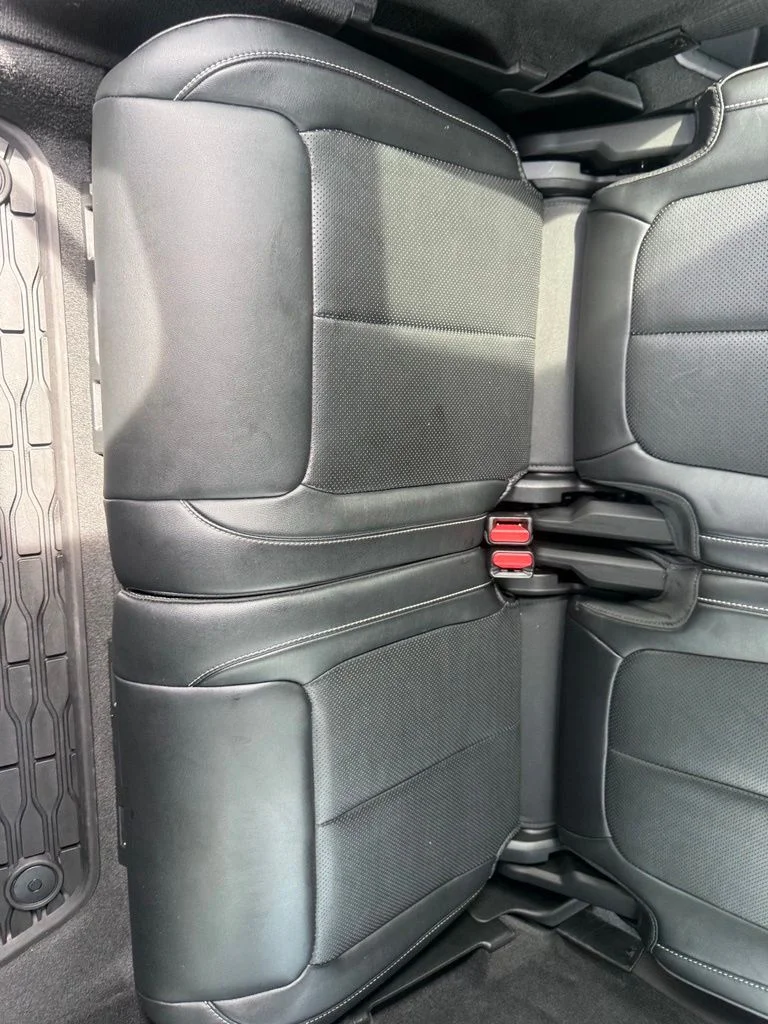 Used 2021 White/off-white Jeep Overland image 58