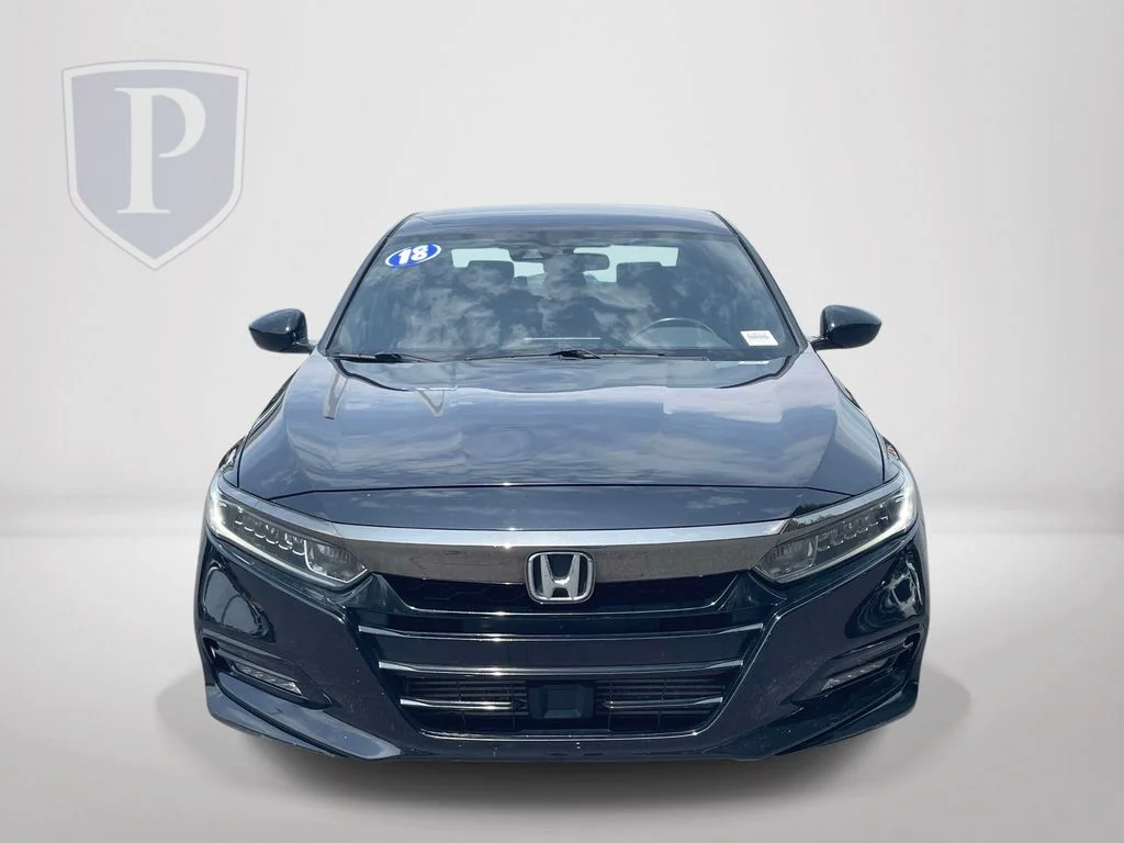 Used 2018  Honda Sport image 3