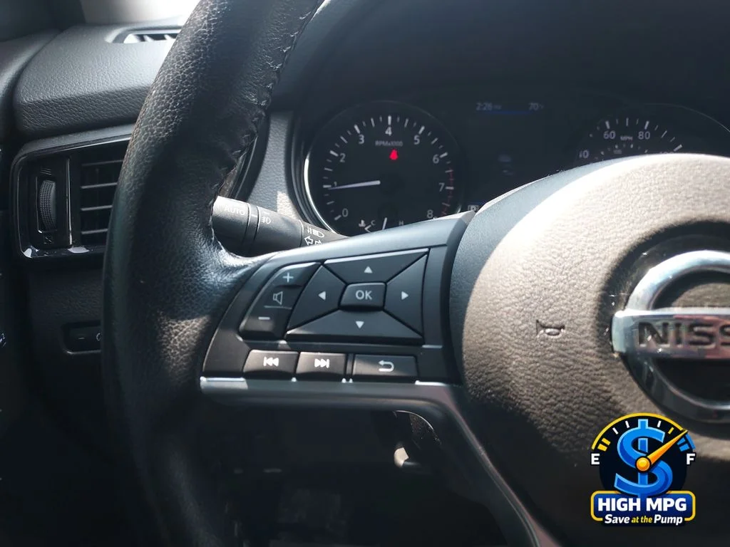Used 2022 Black Nissan SV image 17