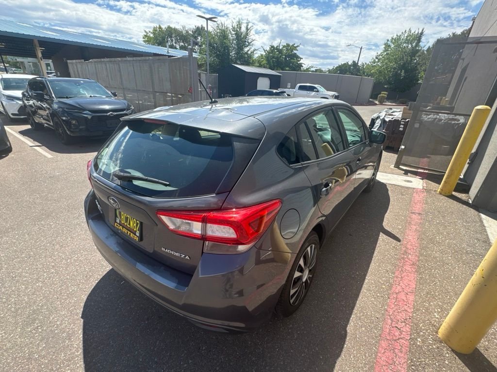 Used 2018 Gray Subaru 2.0i image 5