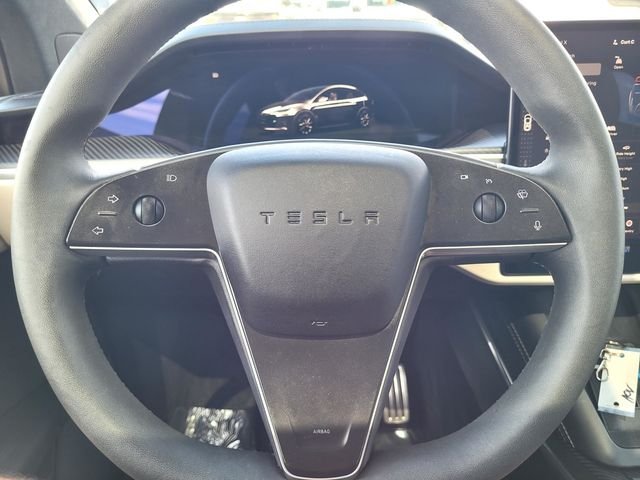 Used 2024  Tesla Plaid image 24