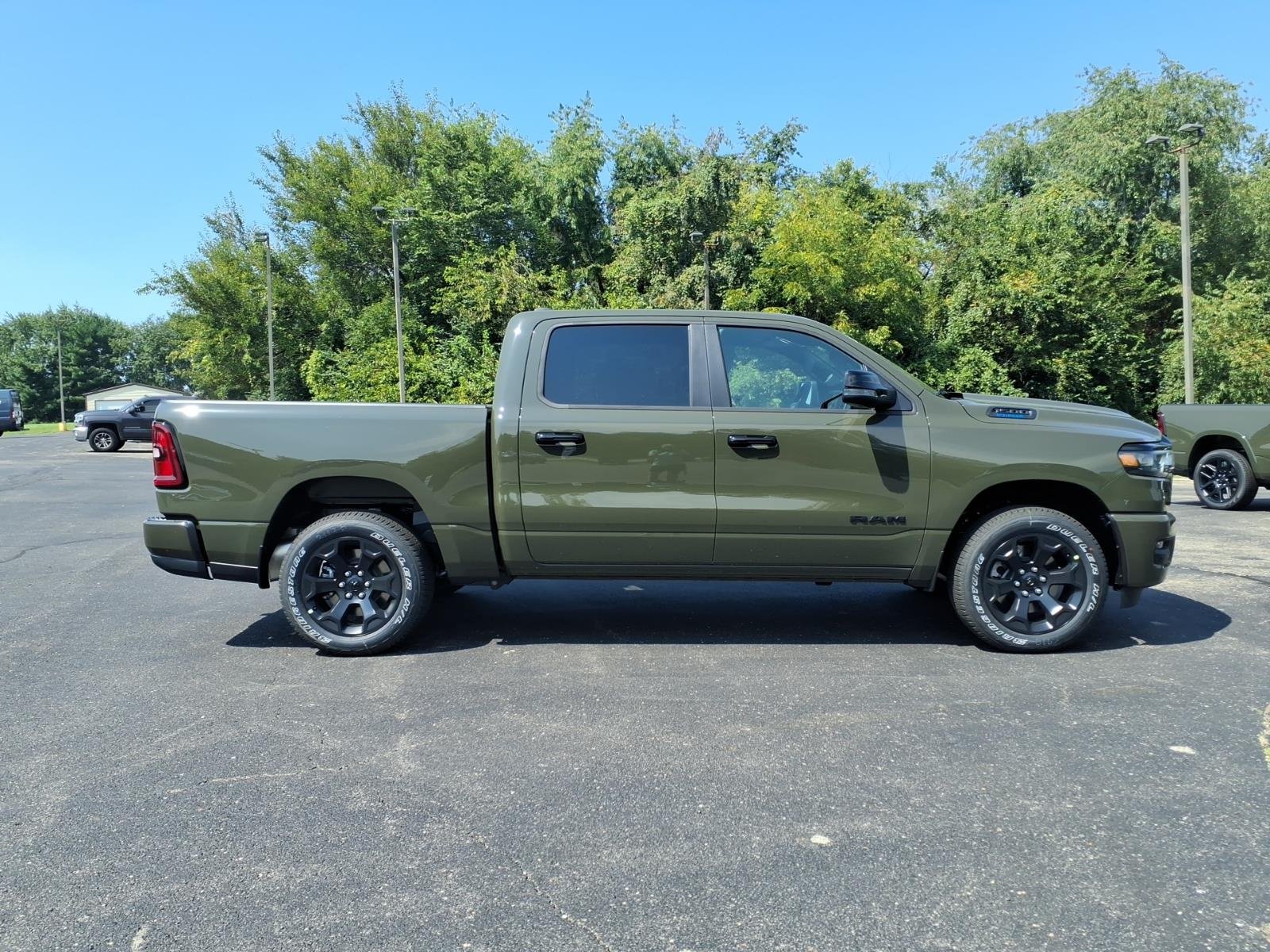 New 2027 Tank Exterior Paint RAM Big Horn image 8
