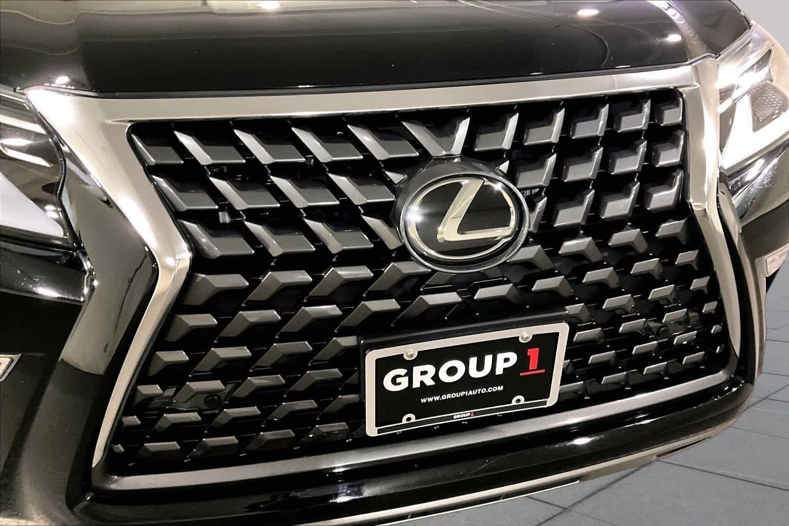 Used 2022 Black Onyx Lexus Premium image 31