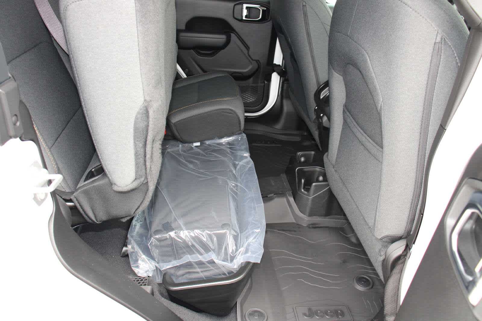 2025 Jeep Gladiator Sport S - Photo 44