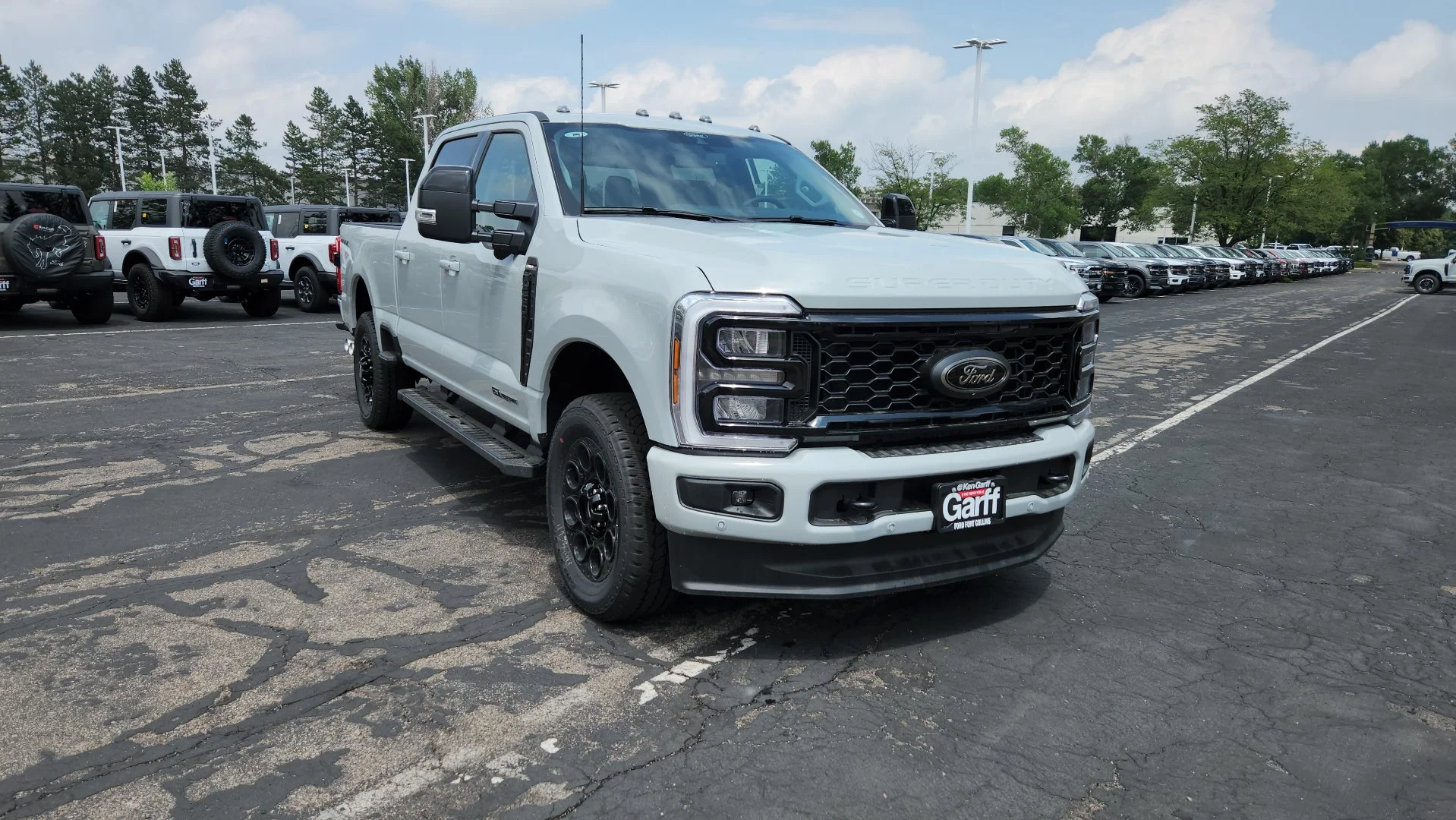 New 2026 Avalanche Ford LARIAT image 9