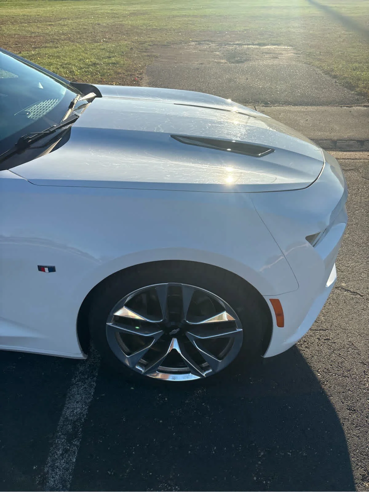 Used 2016 Summit White Chevrolet 2SS image 2