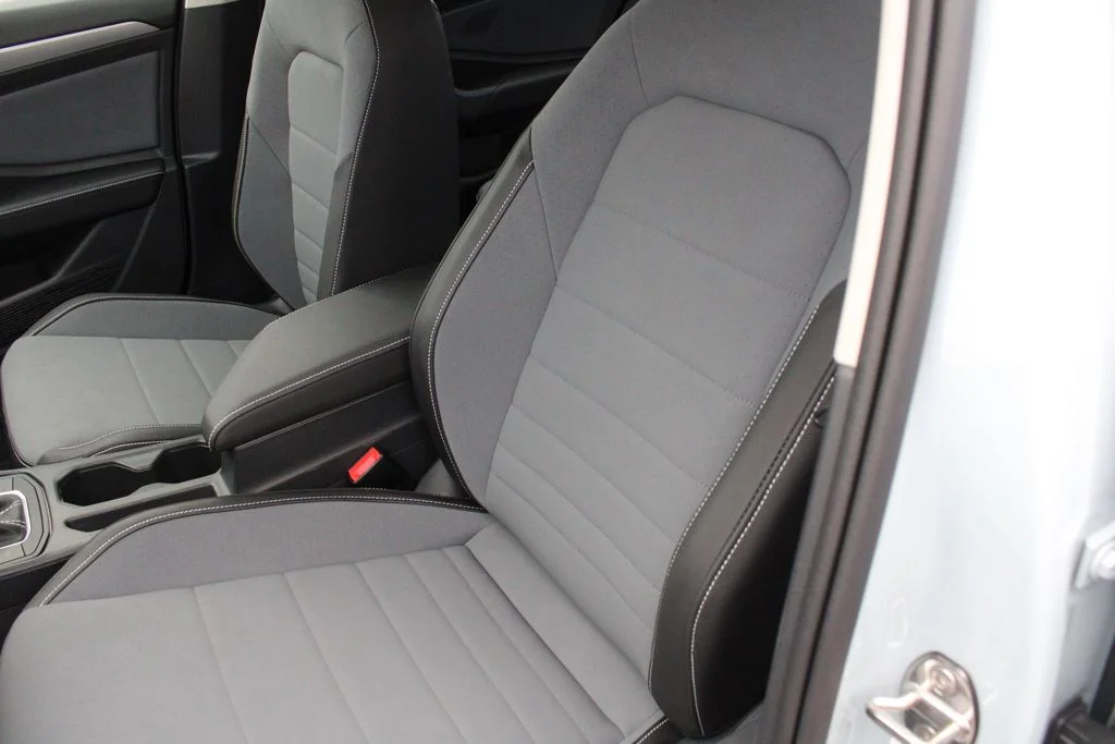 New 2027 Gray Volkswagen 1.5T SE image 6