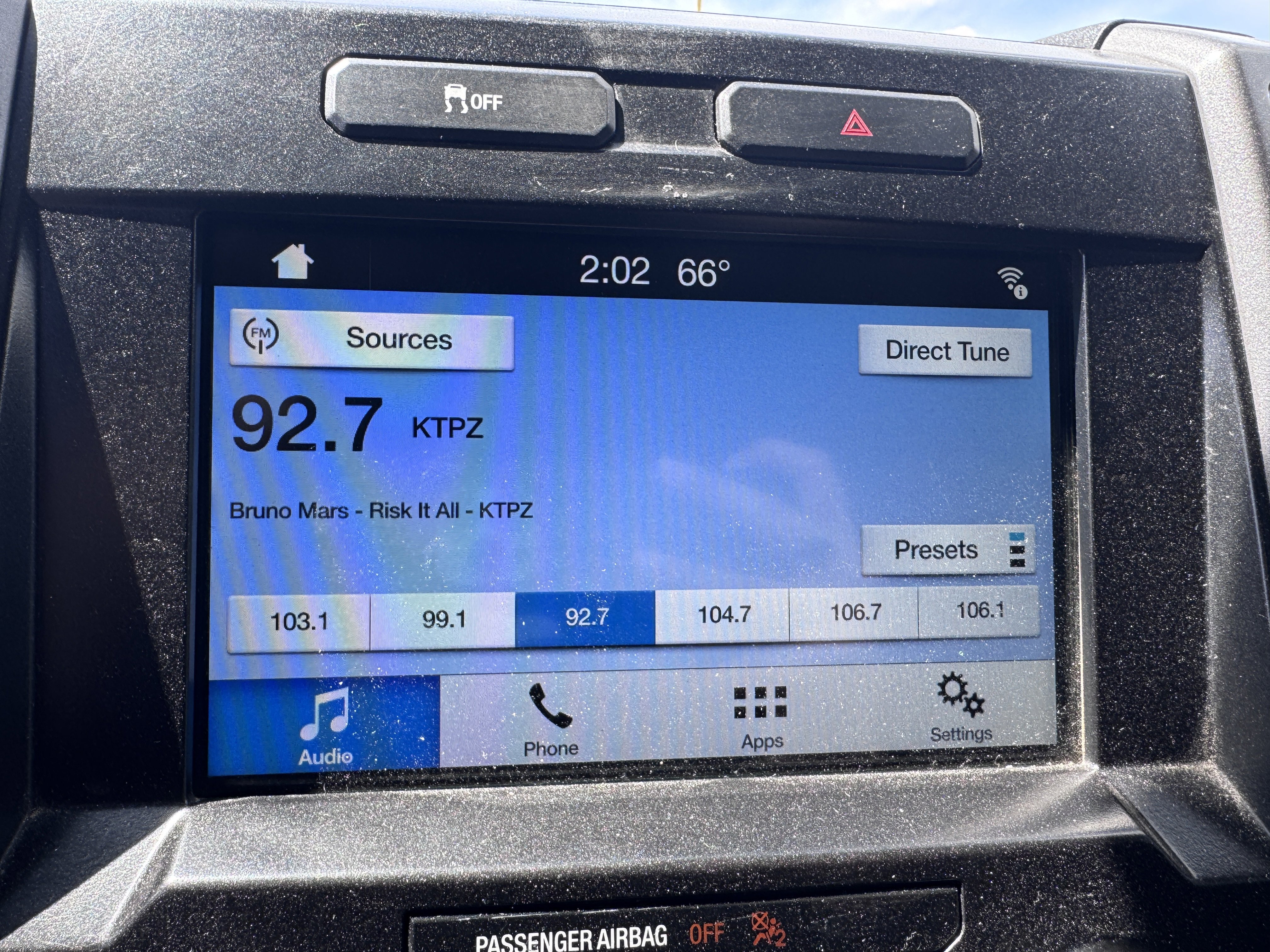 Used 2016 Black Ford XLT image 18