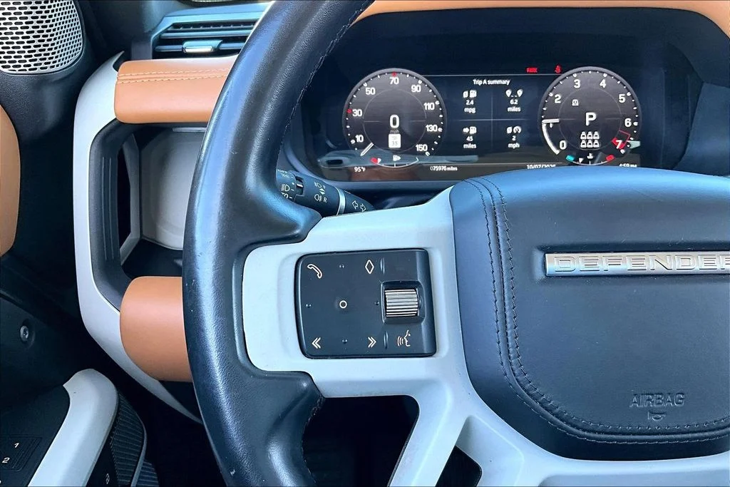 Used 2023 Gray Land Rover First Edition image 11