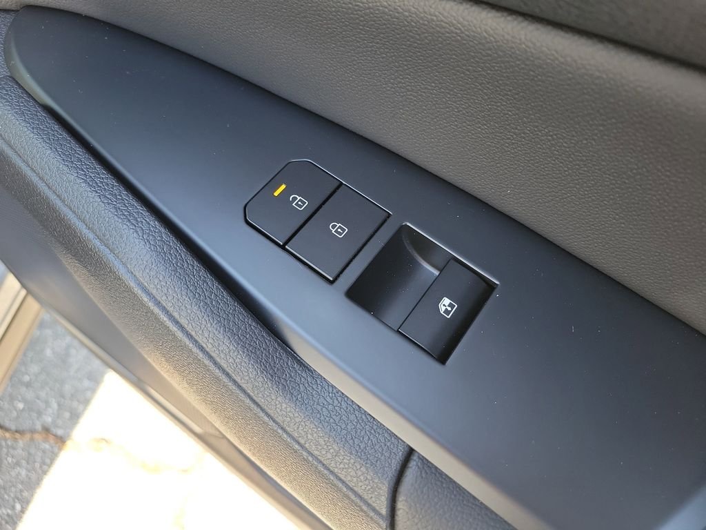 New 2026 Gray Kia EX image 11