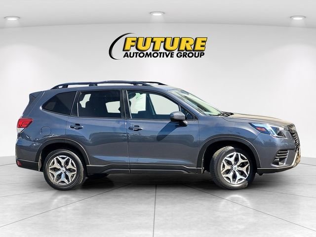 Used 2022 Gray Subaru Premium image 3