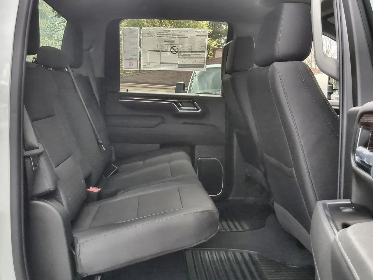 New 2026 Summit White GMC SLE image 26