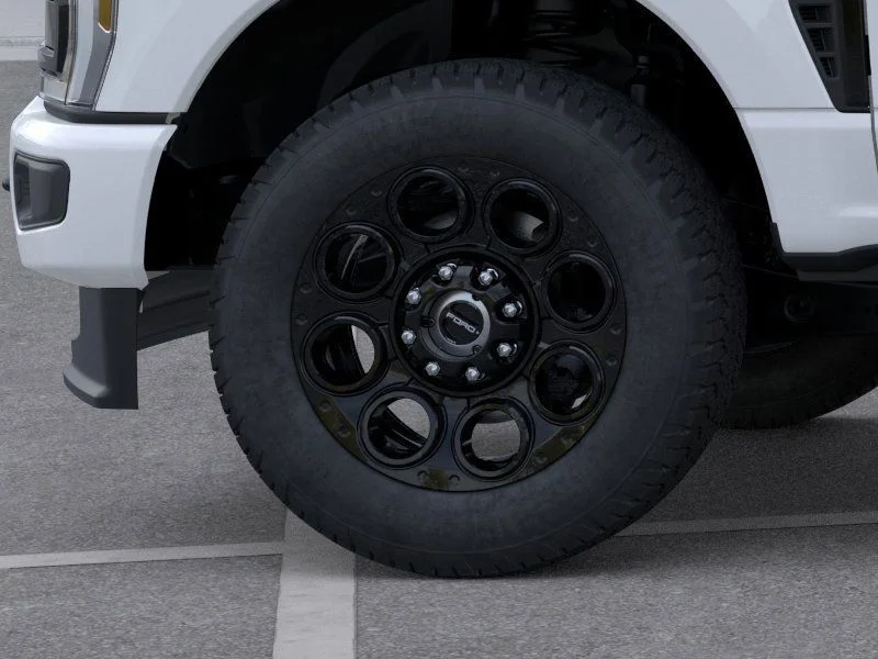 New 2026 Oxford White Ford F-250® XLT image 19